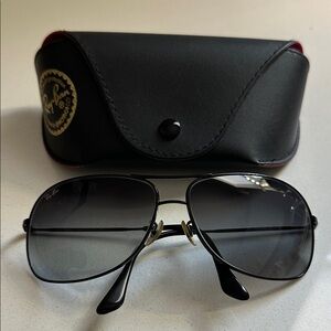 Ray-Ban Dark Aviator Sunglasses with Black Case